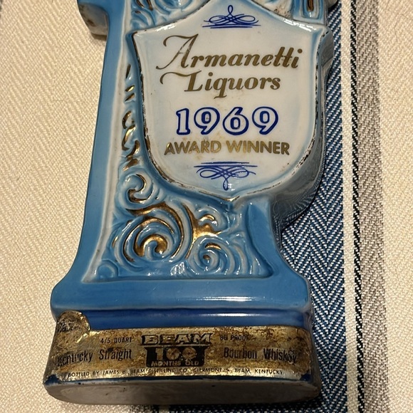 Vintage Rare-1969 "Armanetti Liquors" Jim Beam Whiskey Decanter Bottle - Picture 3 of 9